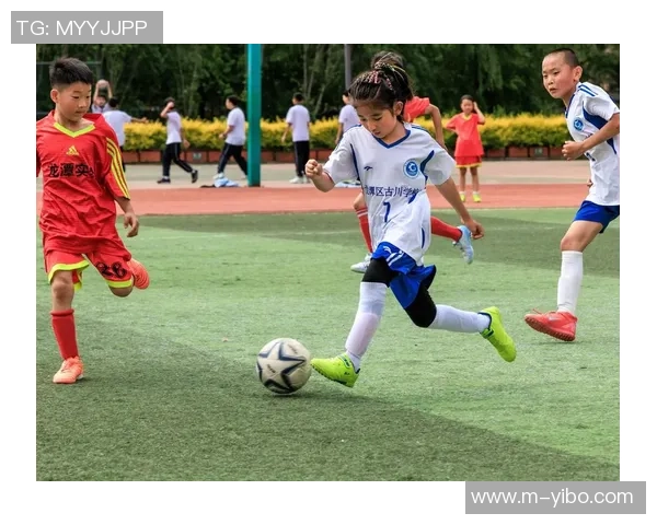 足球与舞蹈的完美结合探索运动与艺术的激情交融之美 足球与舞蹈的完美结合探索运动与艺术的激情交融之美